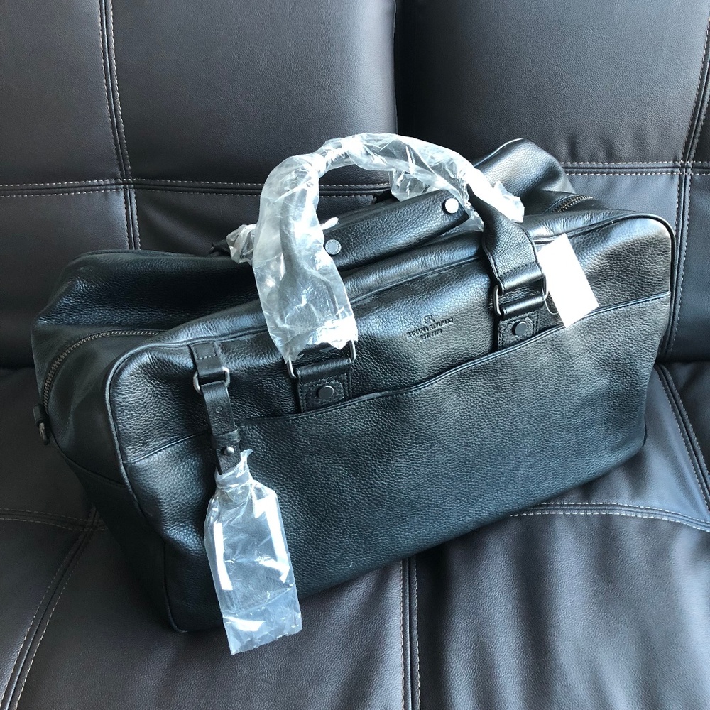 Banana Republic $325 Black Leather Duffel Bag